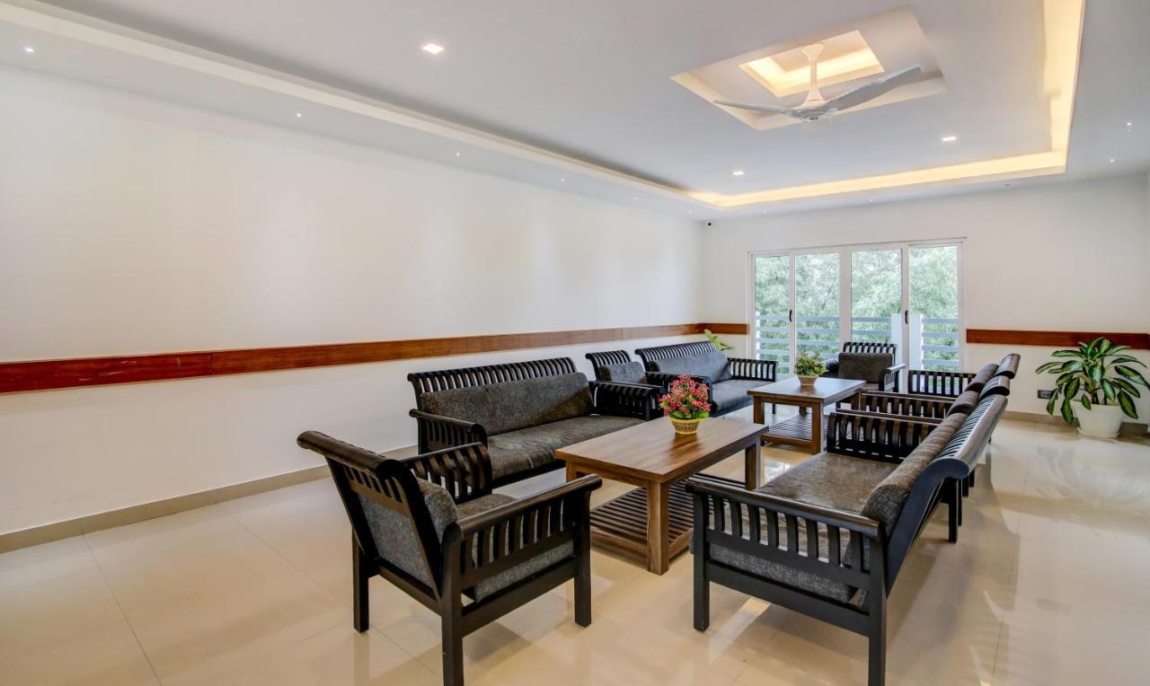 Misty Garden Resort And Spa Munnar Exterior photo