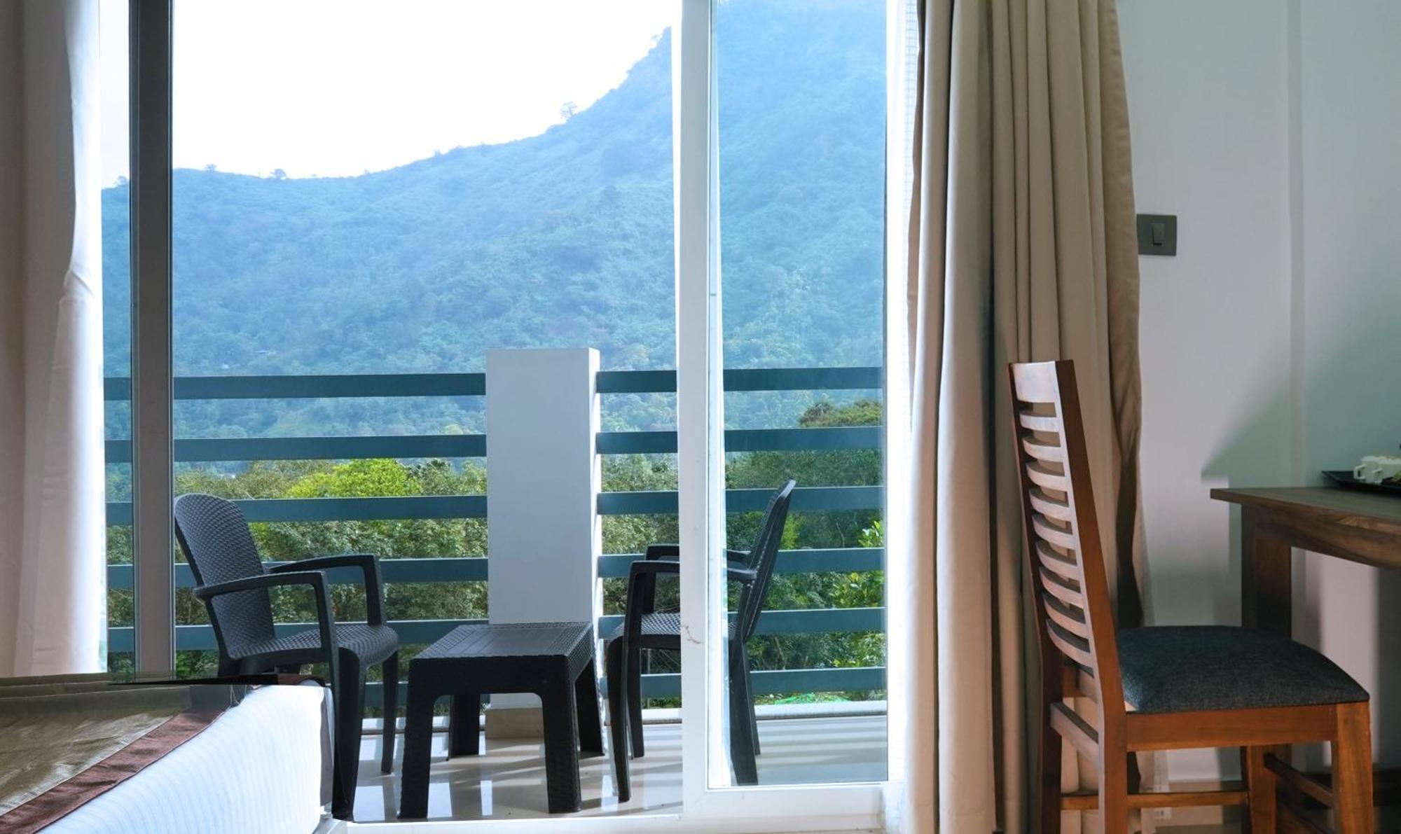 Misty Garden Resort And Spa Munnar Exterior photo